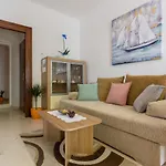 Apartment Perovic *
