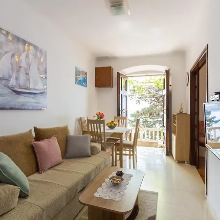 Perovic Apartment